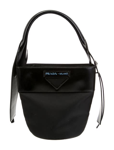 prada overture bag